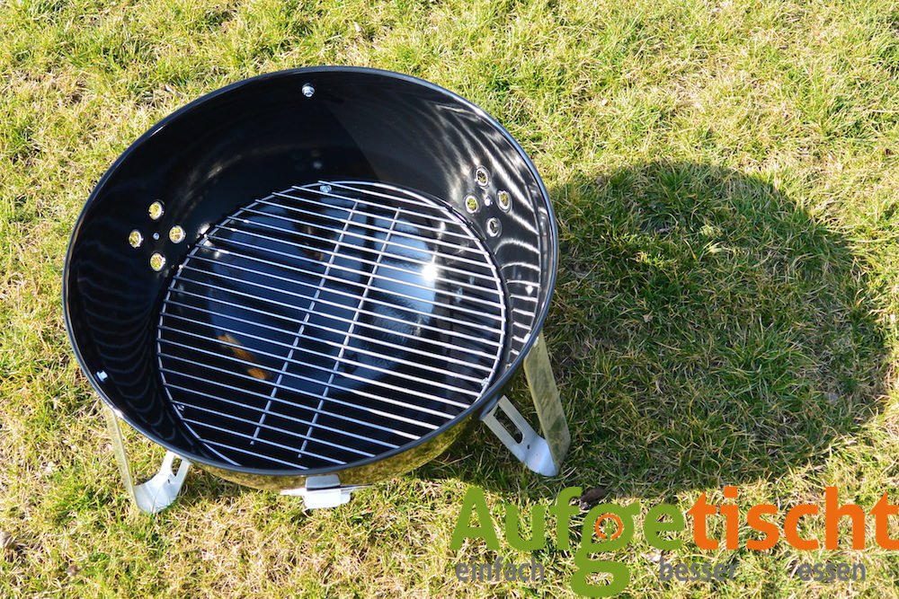 Weber Smokey Mountain Unboxing - smokey mountain unboxing 11 - 26 Weber Smokey Mountain Unboxing - smokey mountain unboxing 11 - 25