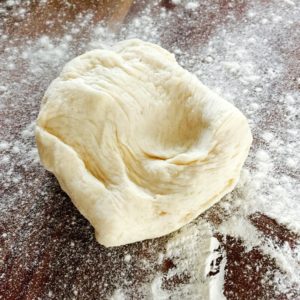 Schnelle Pizzastangerl als perfektes Fingerfood - pizzateig2 - 4 Original italienischer Pizzateig