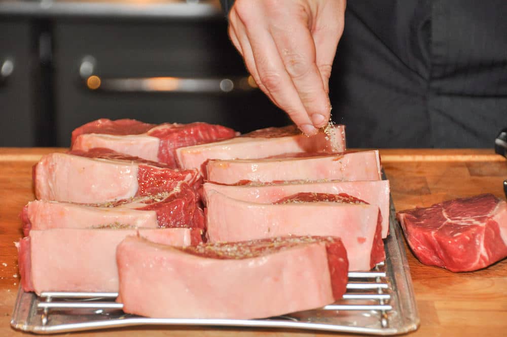 American BBQ mit Jamie Purviance und Adi Bittermann - weber american bbq 19 - 28 Steak richtig würzen