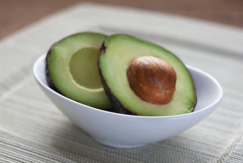 Avocado Ei im Speckmantel vom Smoker - avocado 1712584 1920 - 3 Mit frischen Avocado ein leckeres Menü im Speckmantel smoken