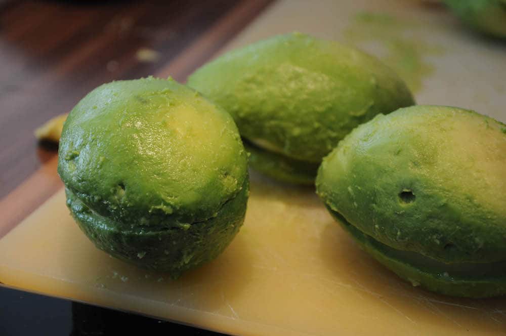 Avocado Ei im Speckmantel vom Smoker - avocado ei im speckmantel 5 - 19 Avocado Ei im Speckmantel vom Smoker - avocado ei im speckmantel 5 - 18