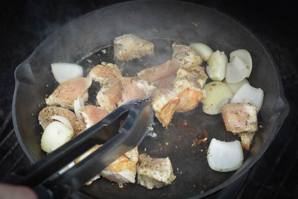 Lemon Chicken Ragout - lemon chicken ragout 3 - 4 Lemon Ragout in der Pfanne