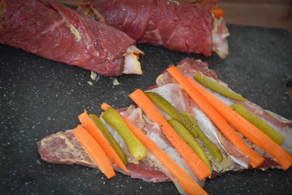 Perfekte Rindsrouladen aus dem Dutch Oven - rindsrouladen dutchoven - 13 Rindsrouladen füllen