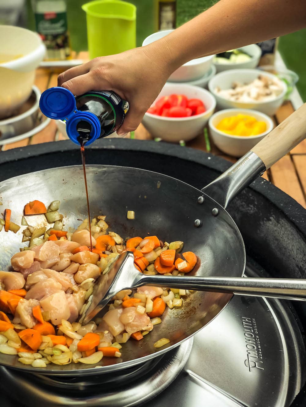 Wok vom Grill - lecker, leicht & abwechslungsreich unsere Asiapfanne - wok am keramikgrill 034 - 4 Wok vom Grill - lecker, leicht & abwechslungsreich unsere Asiapfanne - wok am keramikgrill 034 - 3
