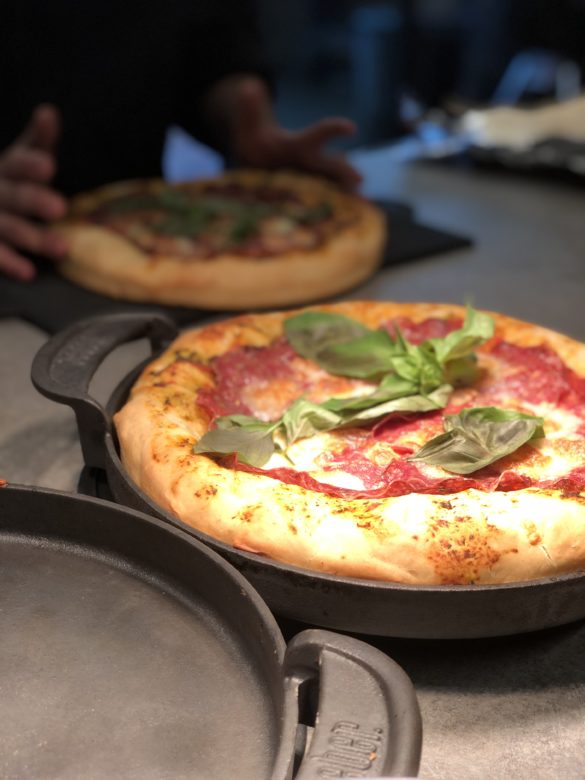 Die perfekte Pizza vom Grill – Ratgeber, Tipps & wertvolle Ideen - grillkurs american bbq 05 - 25 Die perfekte Pizza vom Grill