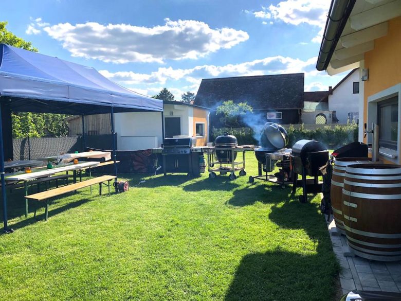 Geschenkideen für den Grillfan – So findest du das passende Grillgeschenk - grillparty - 21 Grillparty im Garten