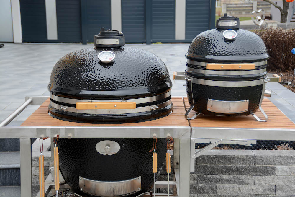 Monolith Icon - der neue Keramikgrill im Test - pizza monolith icon 22 - 3 Monolith Keramikgrill - unsere beiden Varianten: der Monolith LeChef und der Monolith Icon