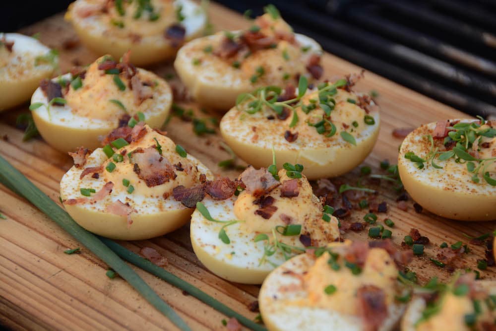 Smoked Deviled Eggs vom Grill - smoked eggs vom grill 15 - 22
