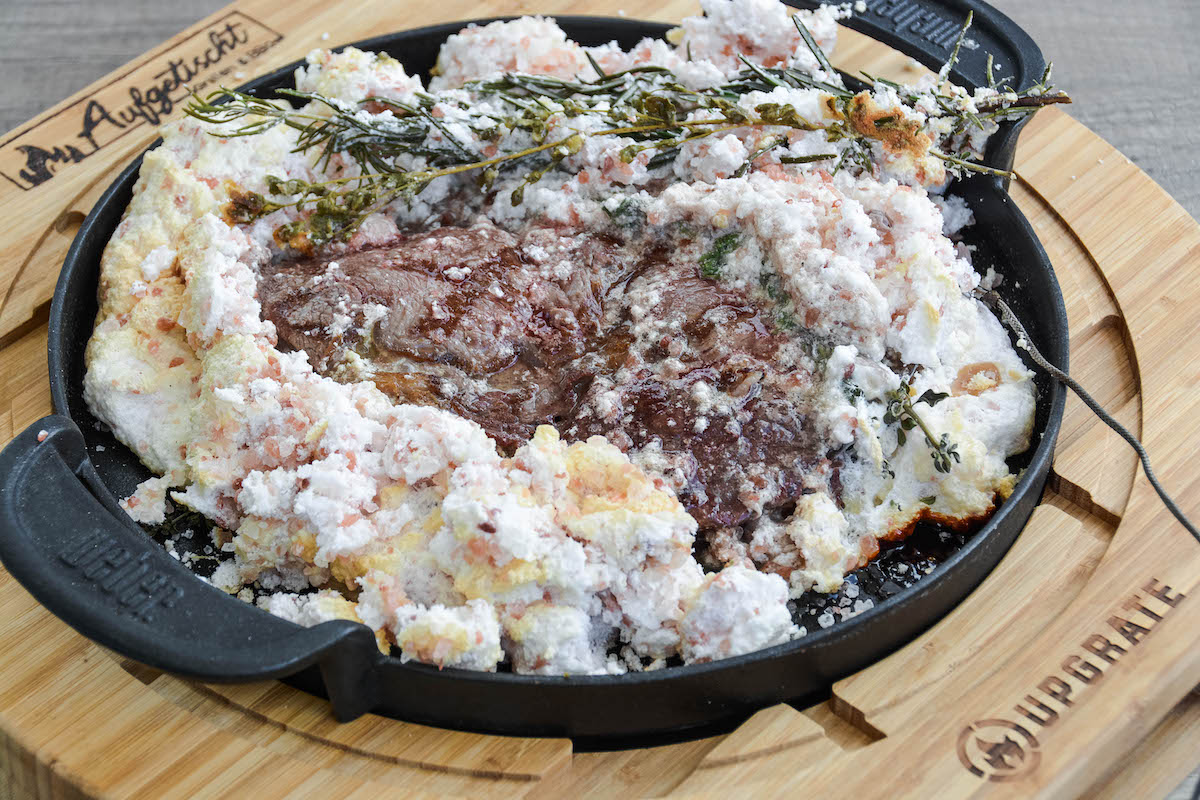 Entrecôte in der Salzkruste vom French Charolais - entrecote salzkruste 10 - 1