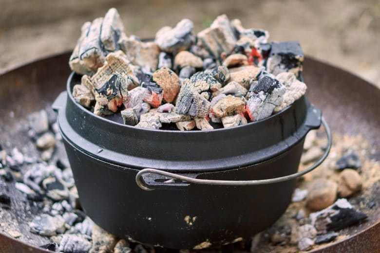 Die besten Grillgeräte für Camping & Ausflüge - ultimative dutch oven guide - 20 Alles rund um den Feuertopf - der ultimative Guide