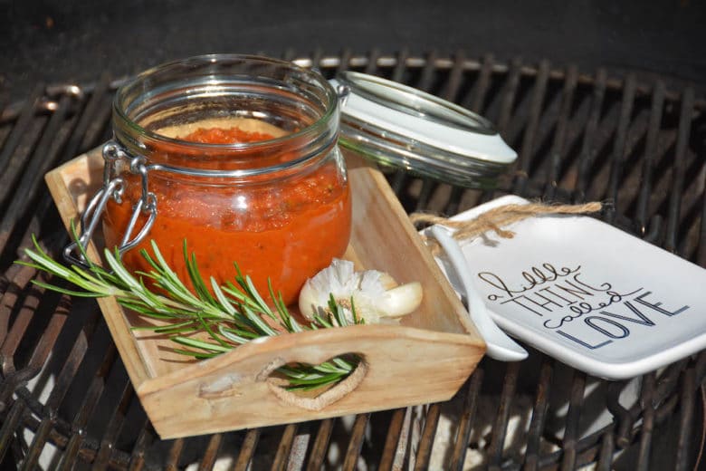 Ultimatives Ajvar Rezept zum Selber machen - ajvar selbstgemacht 06 - 2 Selbstgemachtes Paprikamus mit Aubergine