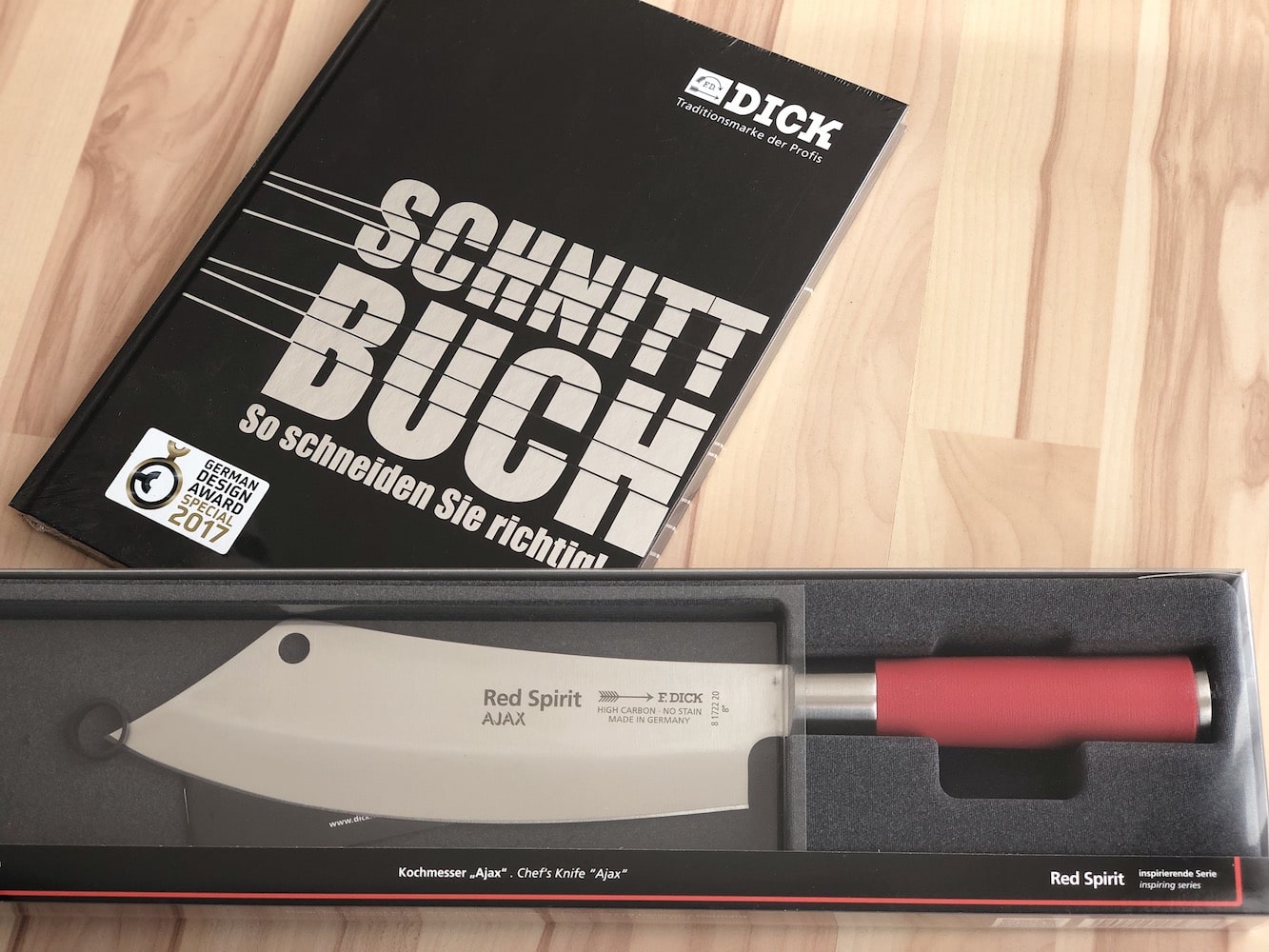 Ultimativer Messer Guide – Kaufberatung für den BBQ Bereich - messer gewinnspiel - 16 Gewinne ein Ajax Messer aus der Red Spirit Serie , sowie ein Schnittbuch!