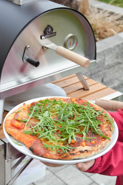 Pizzaofen Ratgeber – Kaufempfehlung - pizzaofen nero 38 - 5 Pizza aus dem Pizzagrill NERO