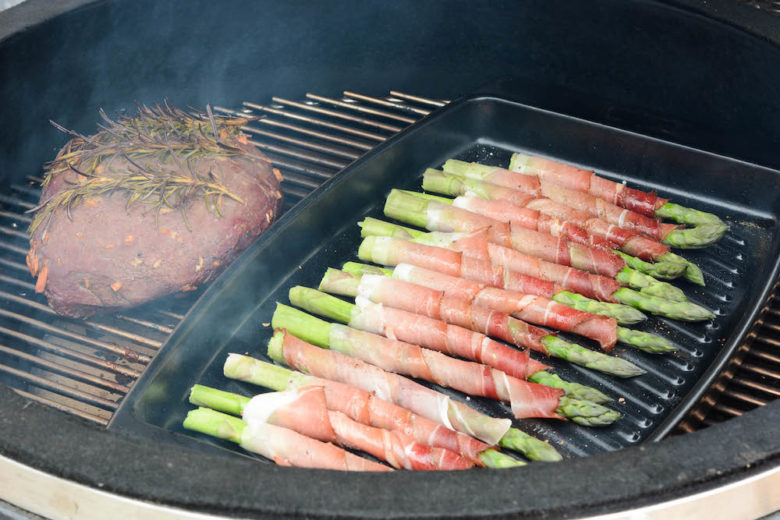 Whisky-Rinderhuft Braten mit Spargel im Speckmantel - whisky braten 09 - 16 Whisky-Rinderhuft Braten mit Spargel im Speckmantel - whisky braten 09 - 15
