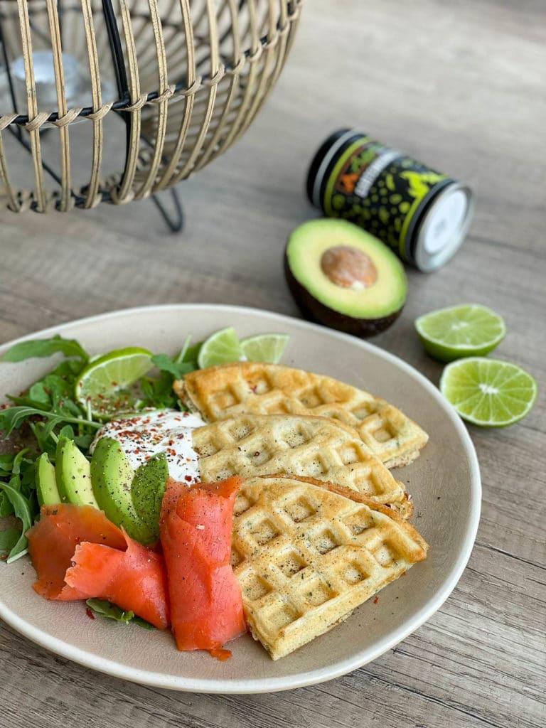 Kräuterwaffeln mit Wildlachs & Avocado - kraeuterwaffeln 09 - 10 Kräuterwaffeln mit Wildlachs & Avocado - kraeuterwaffeln 09 - 9