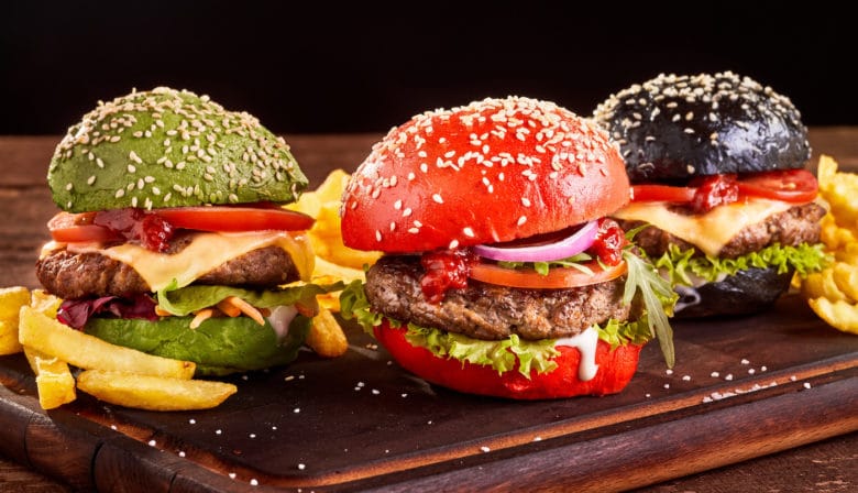 Die besten Tipps für den perfekten Burger - bunte burger buns - 10 Bunte Burger Buns - ein toller Hingucker, zb. für Halloween und Co