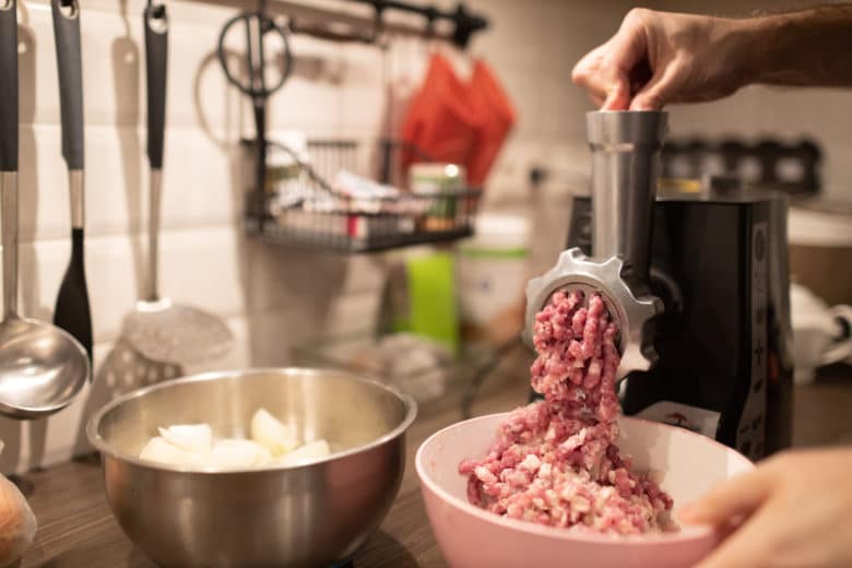 Der große Fleischwolf Ratgeber inkl. Kaufberatung - fleischwolf ratgeber 05 - 13 Drehwolf Produktempfehlungen für Faschiertes / Hackfleisch