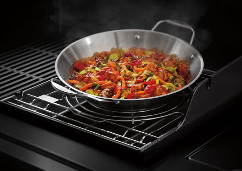Das Crafted Gourmet BBQ System von Weber - weber crafted gbs 04 - 15 Der neue WOK aus dem Crafted Gourmet Barbecue System