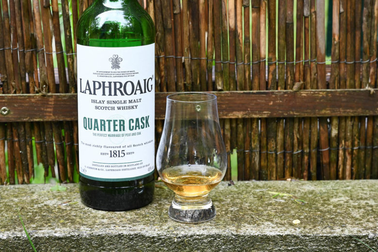 Die 10 besten Islay Whiskys - islay whisky 34 - 8 Islay Whisky Empfehlung: Laphroaig Quarter Cask