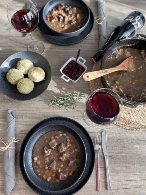 Wildschweinragout aus dem Dutch Oven - wildschwein ragout 06 - 13 Wildschweinragout aus dem Dutch Oven
