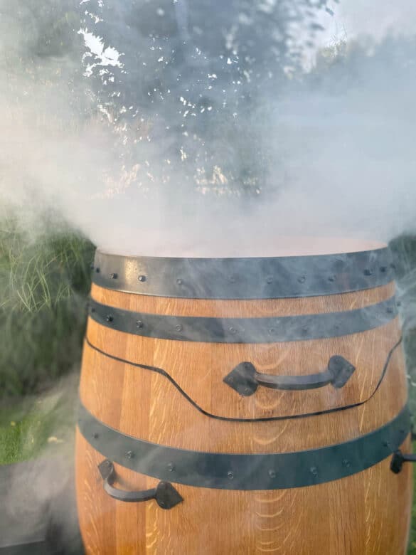 Der Weinfass-Smoker von Smoking Barrels - weinfasssmoker 03 - 2 Unser Weinfass-Smoker im Einsatz für leckere Ribs