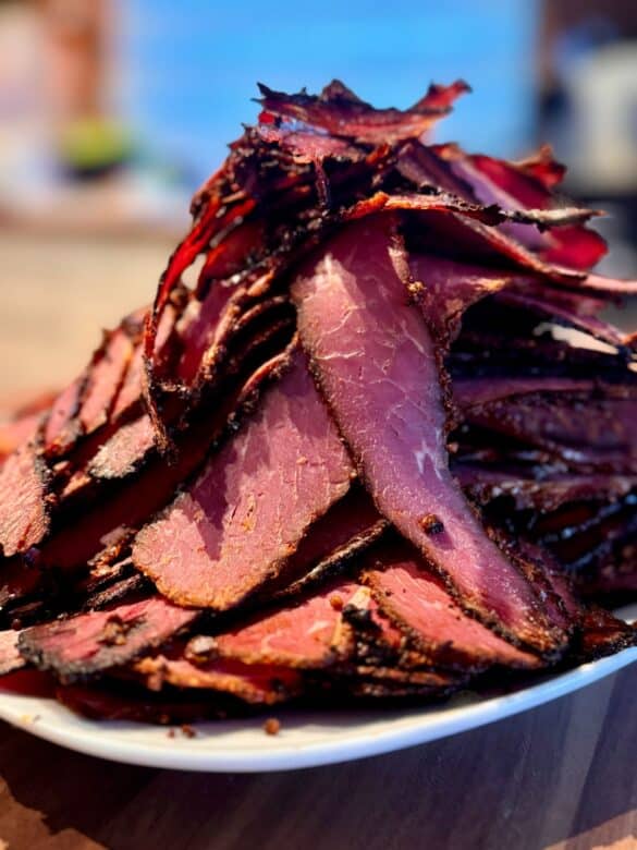 Pastrami aus dem Räucherofen - pastrami borniak 12 - 7 Pastrami frisch aufgeschnitten ????