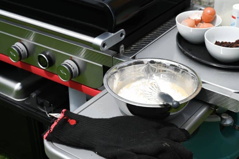 Süßer Kaiserschmarrn von der Plancha - kaiserschmarren slate 29 - 8 Teigmasse für den Kaiserschmarrn von der Plancha zubereiten