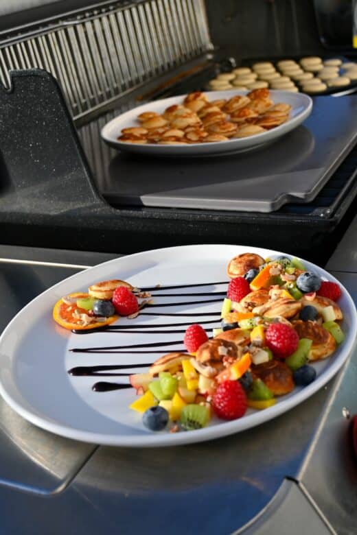 Süße holländische Poffertjes vom Grill - suesse poffertjes 14 - 7 Süße Poffertjes vom Grill als perfektes Dessert