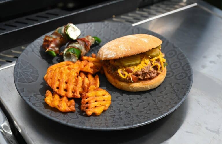 Saftiger Sloppy Joe Burger von der Plancha - xo sloppy joe burger 09 - 19 Sloppy Joe Burger Rezept