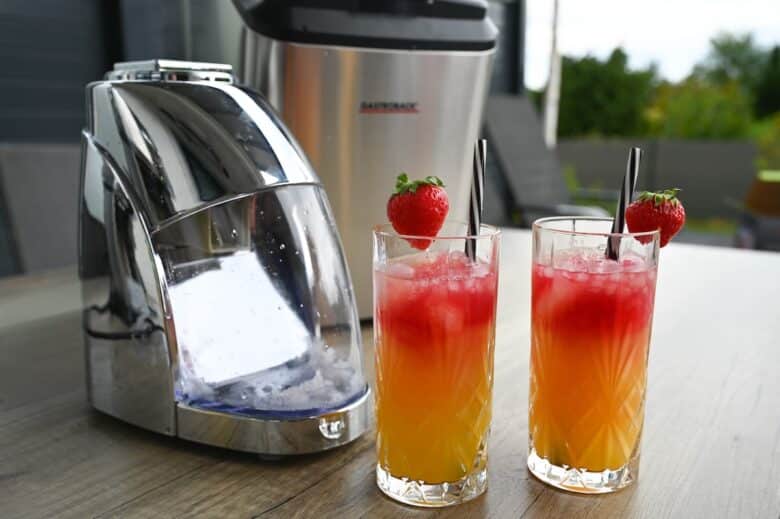 Das Top 3 Eisgeräte Bundle von Gastroback - gastroback eisbundle 13 - 9 Gastroback Eiswürfelbereiter & Iced Crusher als perfekte Kombi