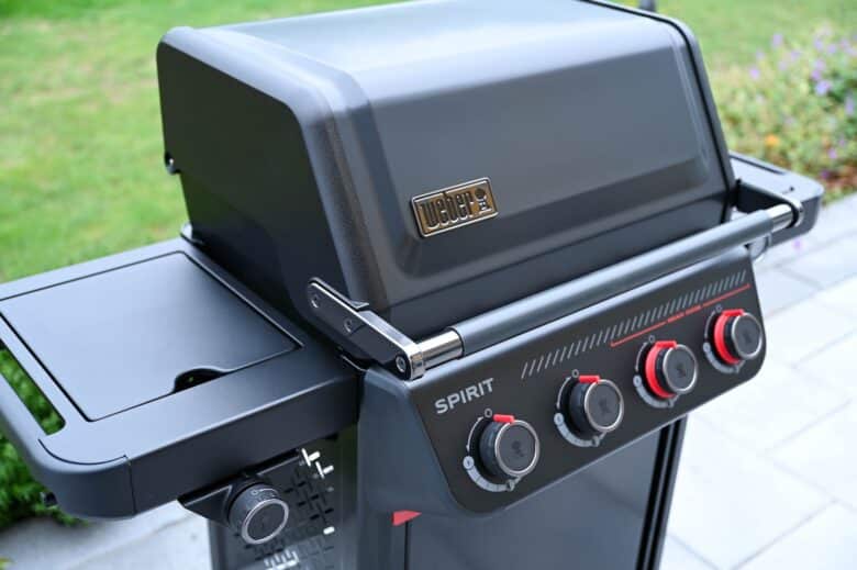 Weber Spirit Tuning: Top 6 Edelstahl-Upgrades - weber spirit stealth 03 - 3 Weber Spirit Tuning Hacks mit Grillrost Edelstahl Produkten